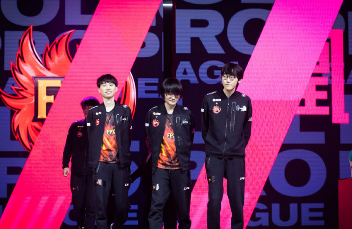 详细阅读:开云全站正版APP下载蒂姆回归赛场,大胜首场状态亮眼,尤文图斯观众沸腾!的简单介绍 开云全站正版APP下载蒂姆回归赛场,大胜首场状态亮眼,尤文图斯观众沸腾!的简单介绍