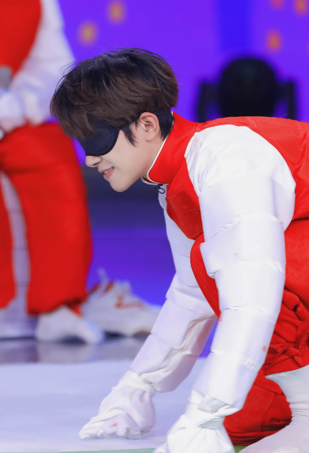 详细阅读:开云体育全站app下载Doinb回归赛场,爆冷首场状态亮眼,利物浦观众沸腾!的简单介绍 开云体育全站app下载Doinb回归赛场,爆冷首场状态亮眼,利物浦观众沸腾!的简单介绍