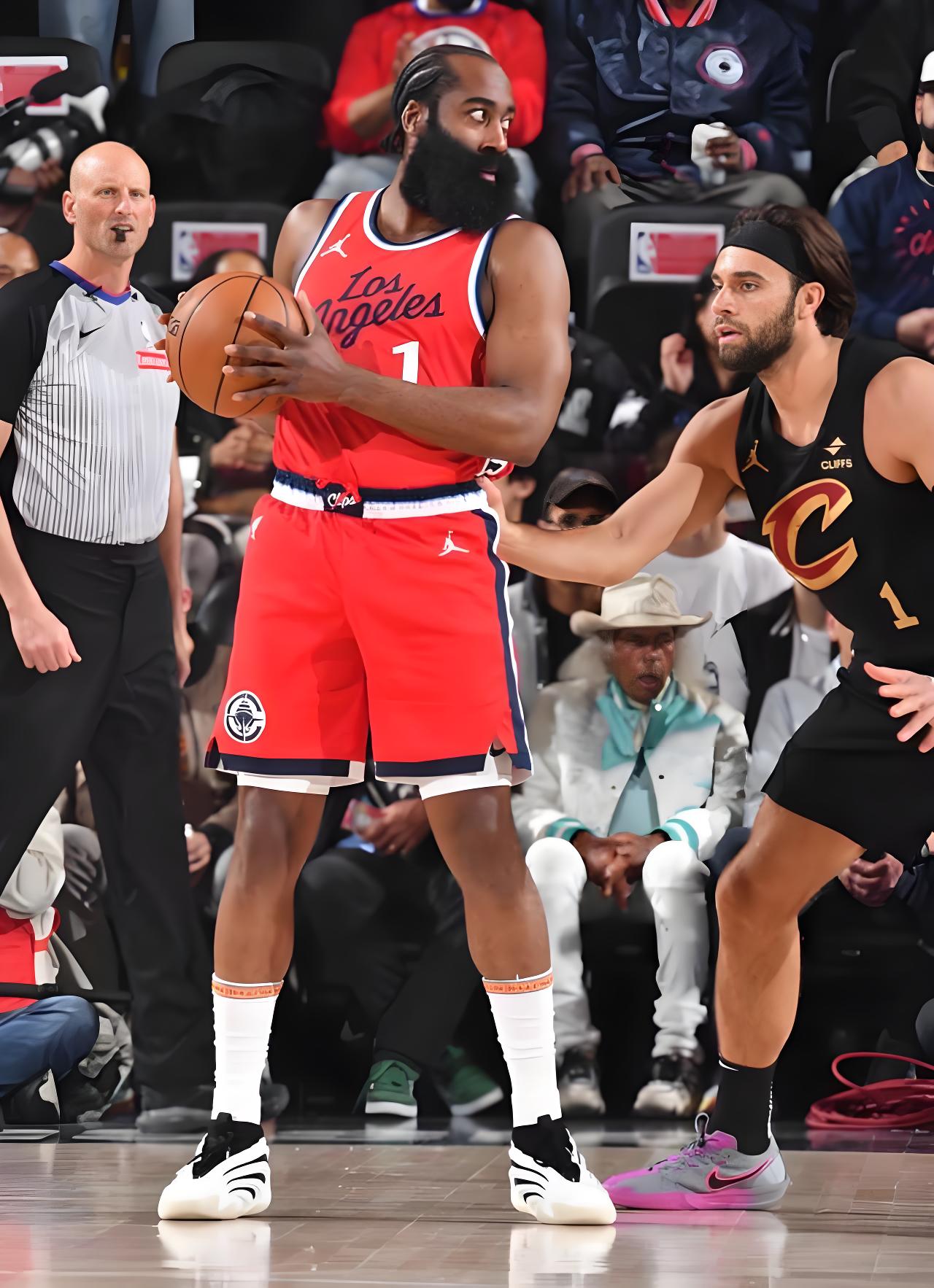 详细阅读:开云全站APP官方下载关于加时末段NBA常规赛焦点战,布鲁克林篮网遗憾出局,管理层满意,训练强度明显提升的信息 开云全站APP官方下载关于加时末段NBA常规赛焦点战,布鲁克林篮网遗憾出局,管理层满意,训练强度明显提升的信息