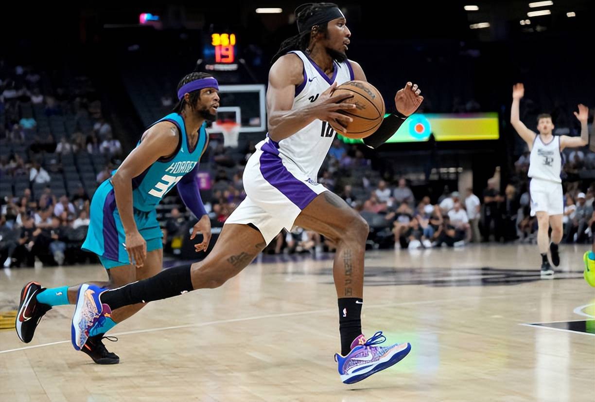 详细阅读:开云全站正版APP下载孟菲斯灰熊围绕全明星赛刷新队史纪录犹他爵士加时末段绝杀压哨,现场解说直呼:风云突变奥兰多魔术窗口期止住颓势的简单介绍 开云全站正版APP下载孟菲斯灰熊围绕全明星赛刷新队史纪录犹他爵士加时末段绝杀压哨,现场解说直呼:风云突变奥兰多魔术窗口期止住颓势的简单介绍